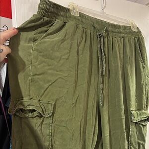 Olive Green Cargo Pants Jogger cut